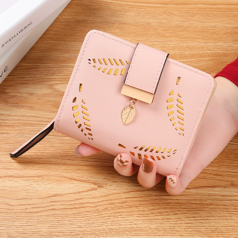 Hollow leaf zipper buckle coin purse