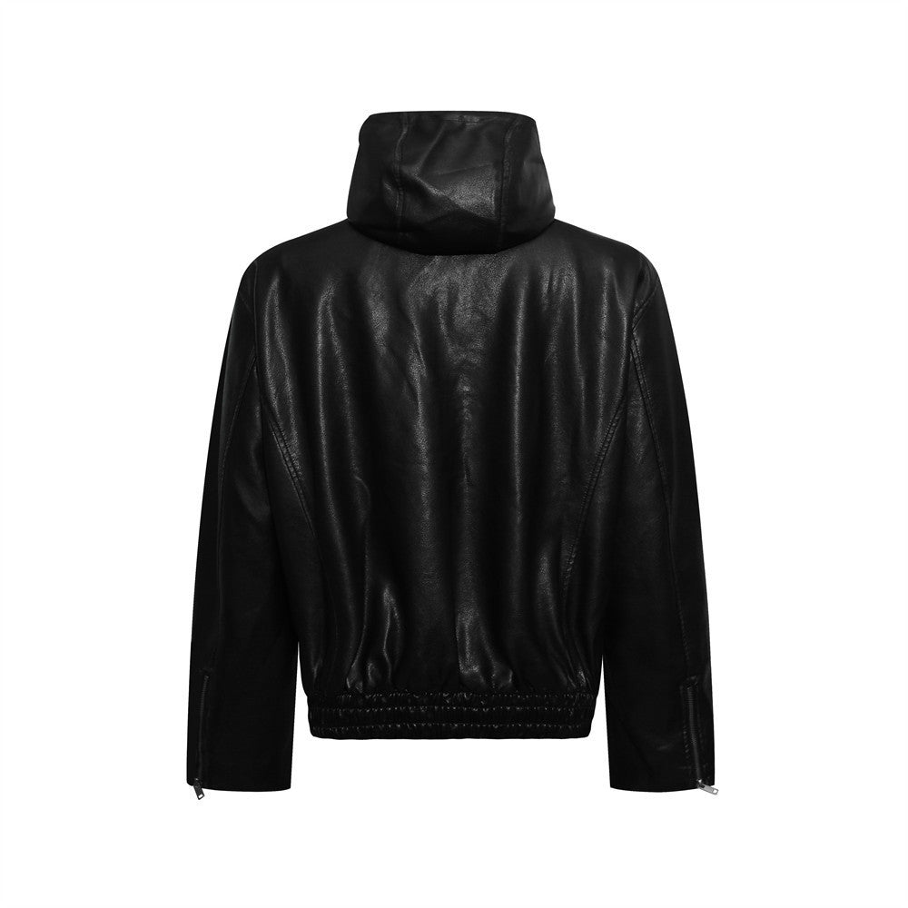 Rubbing edges to make old solid color PU leather jacket jacket