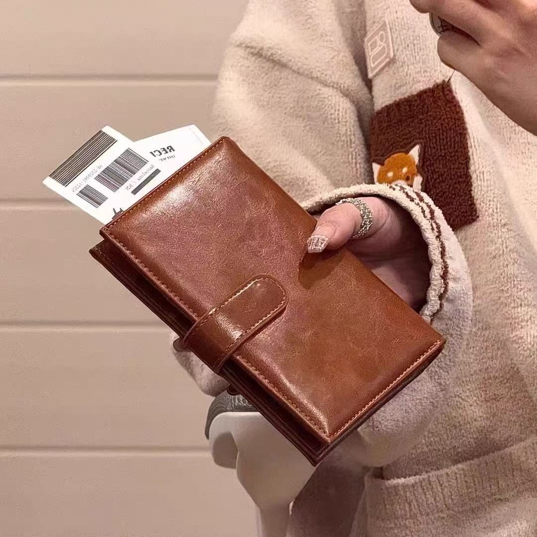 Passport Holder Retro Multi-functional Passport Case Wallet Integrated Wallet and Passport Protector